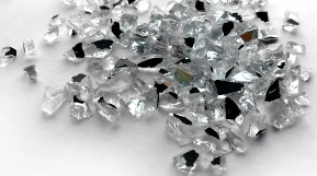 분쇄된 거울 칩-640-853