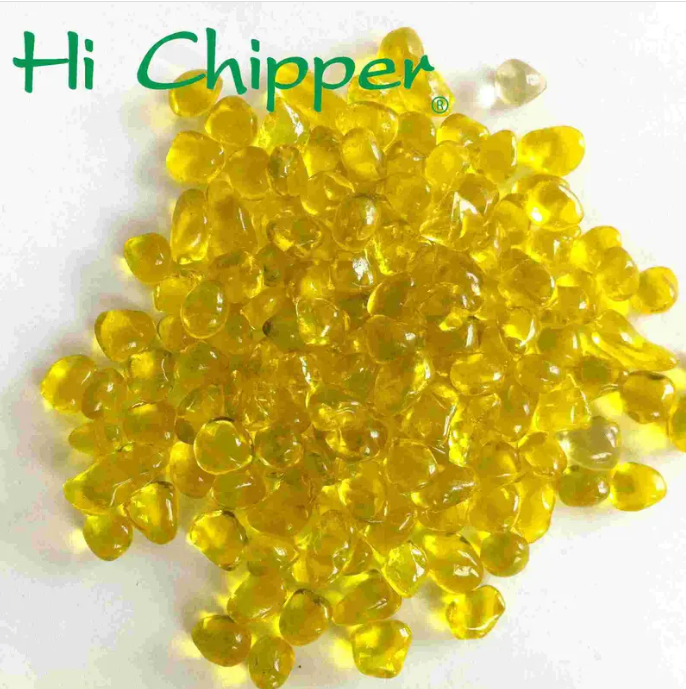 노란색 수영장 유리구슬